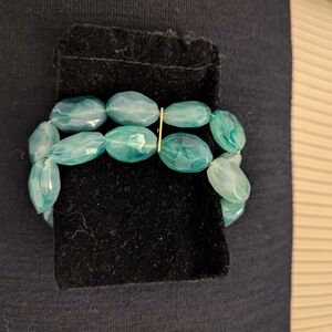 Elegant Turquoise Beaded Bracelet